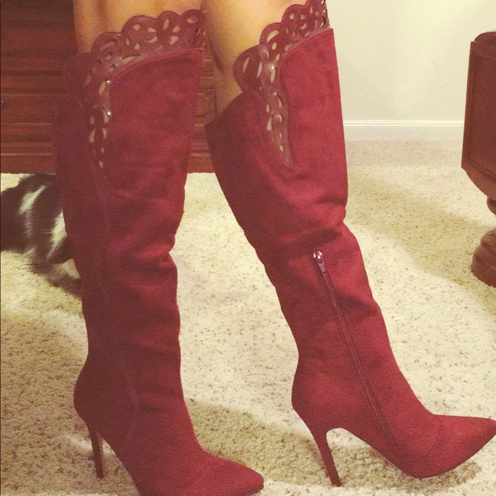 Red velvet sexy boots
